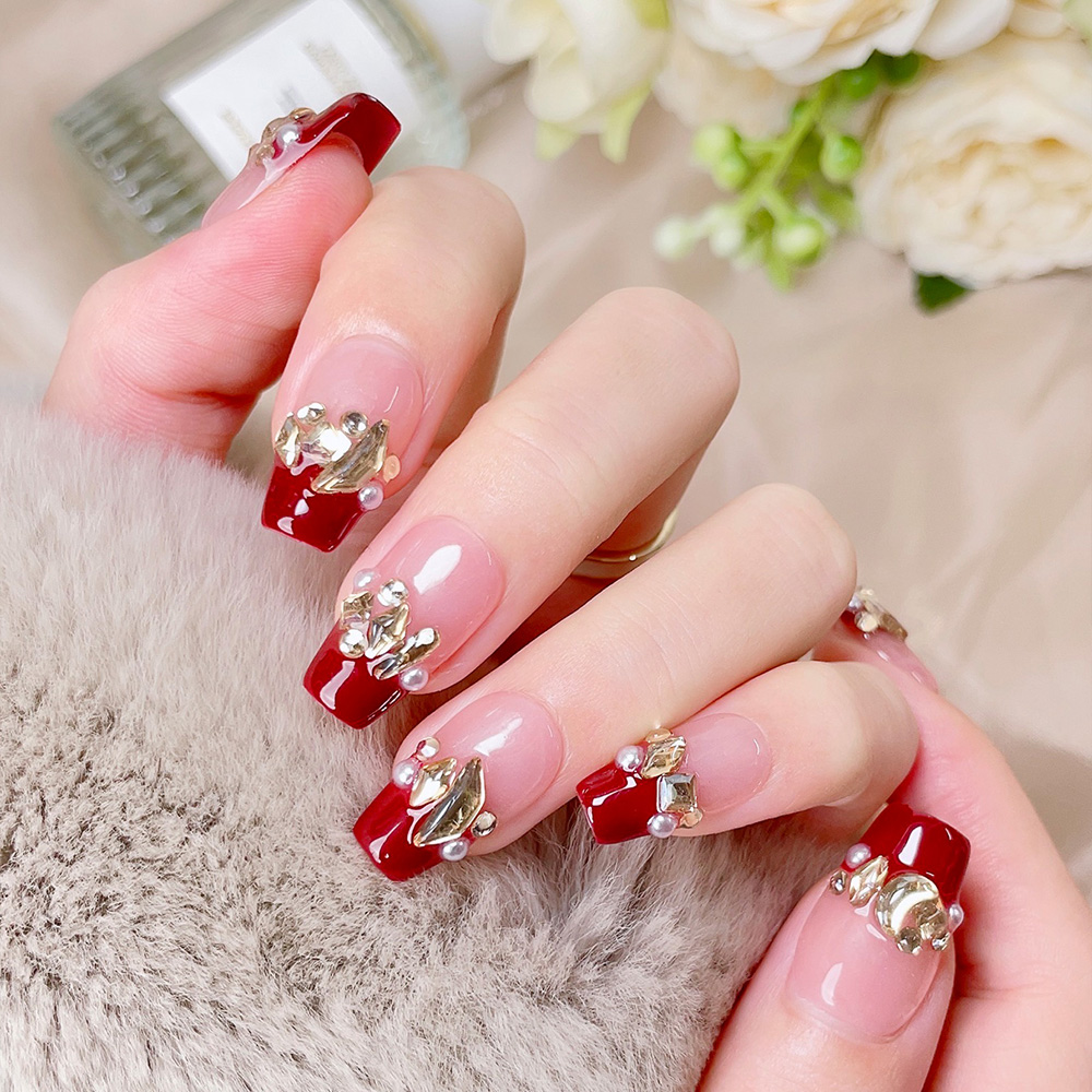 ชุดเล็บปลอมแบบกดติด 10 ชิ้น รู - Nail Art Elegant บทวิจารณ์และราคา